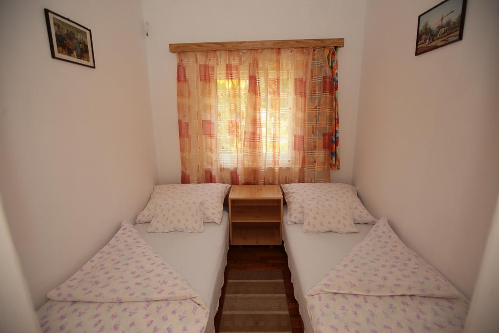 זלקרוס Lonci Apartman מראה חיצוני תמונה